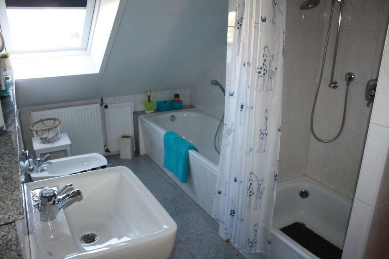 Ferienwohnung,Ueber Tage 보훔 외부 사진